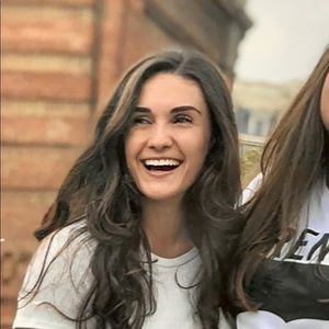 Meet your Posher, Christie